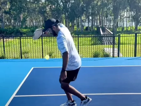 The Tweener In Pickleball: A Show-Stopper Shot The Tweener In Pickleball: A Show-Stopper Shot