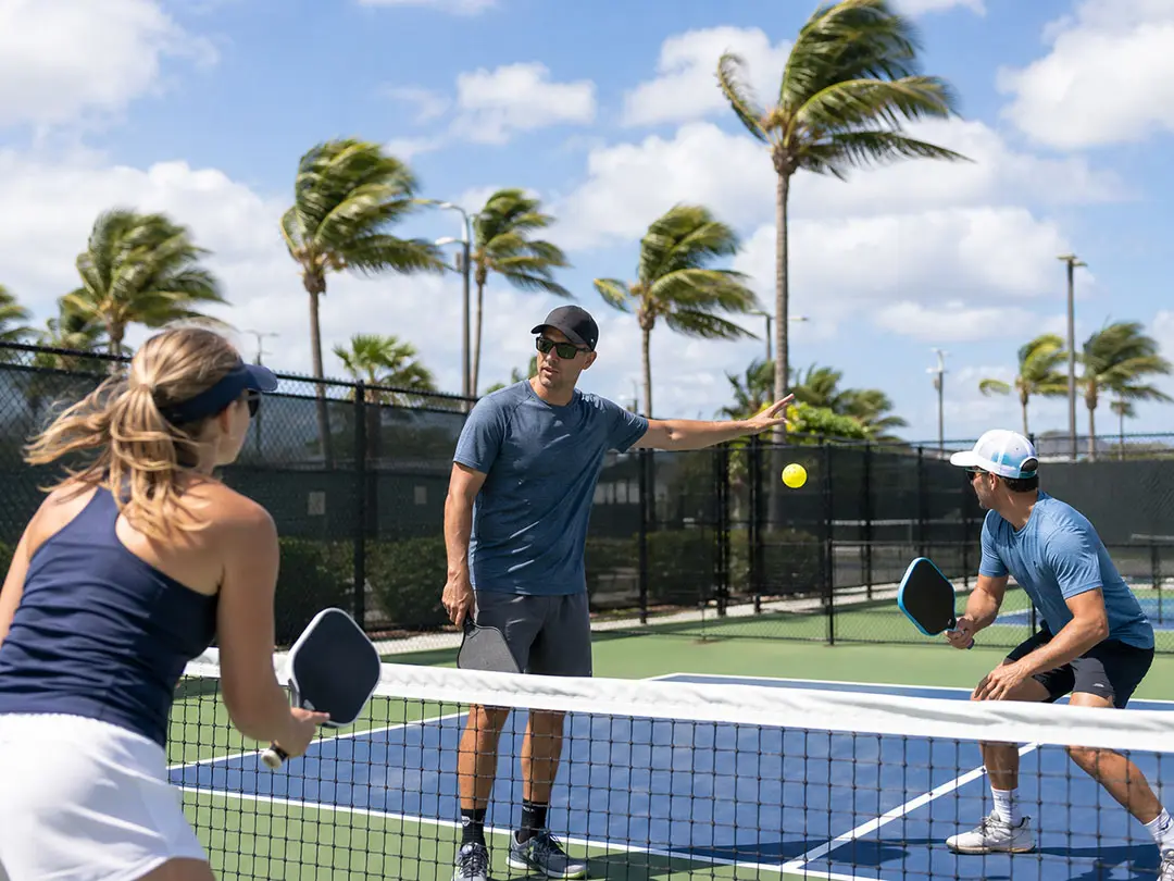 Adapting Your Pickleball Game For Windy Conditions
