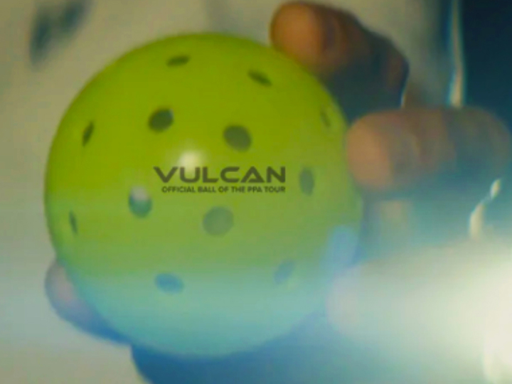 Vulcan VPRO FLIGHT: The Game-Changer In Professional Pickleball